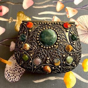 Vintage Gemstone Purse. Perfect condition.